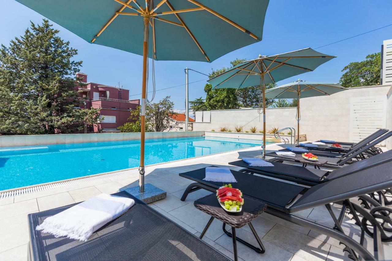 Abalone Apartments 드라말리 외부 사진