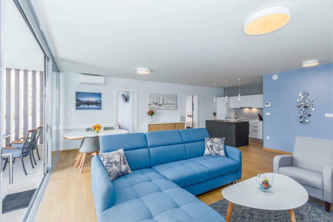 Abalone Apartments 드라말리 외부 사진