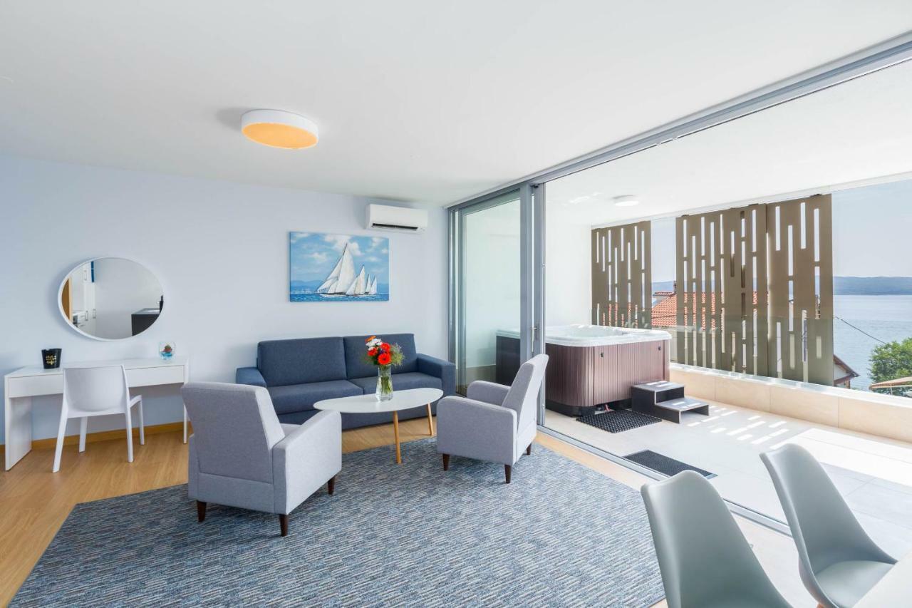 Abalone Apartments 드라말리 외부 사진